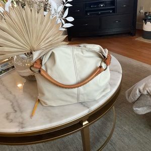 Lucky white leather purse
